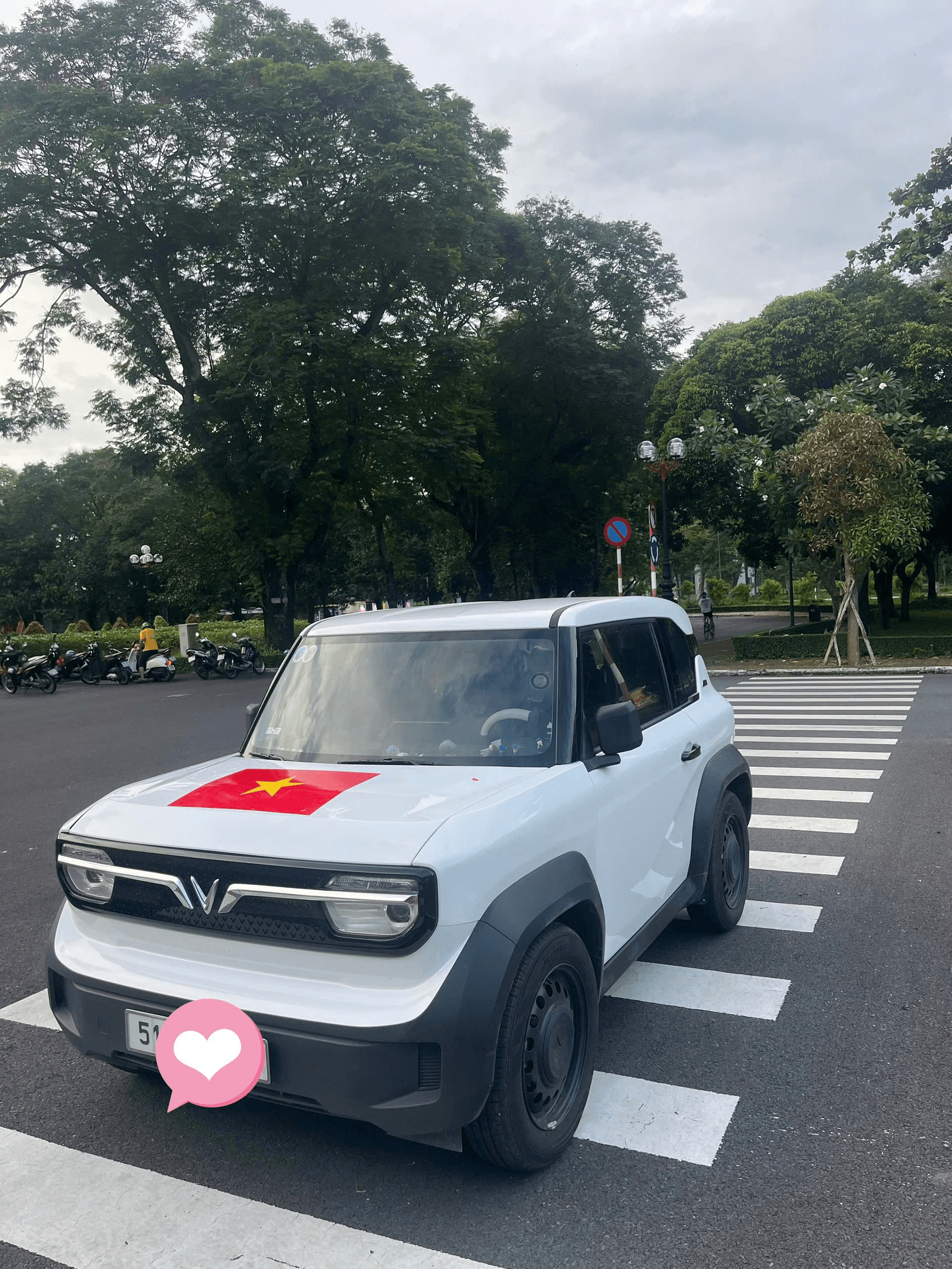 VinFast VF3 màu trắng